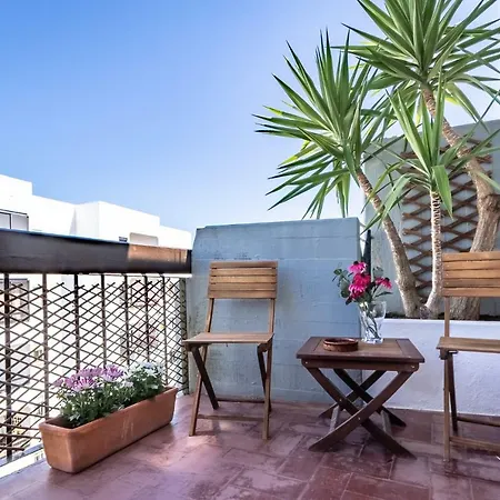 Sunny & Cozy Top Floor Апартаменты Эшторил